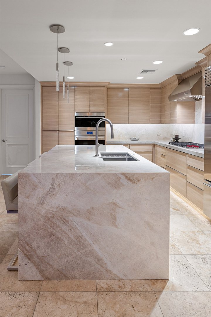 BEIGE IS LUXE Scottsdale Waterfront Interior Design 