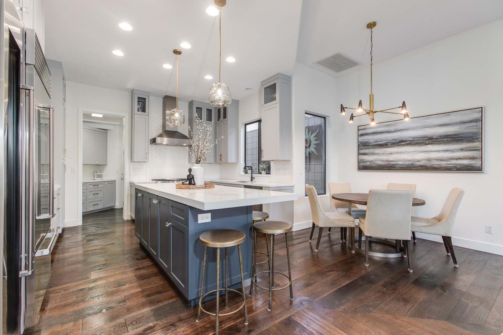 STYLE NEVER GOES OUT OF STYLE Biltmore, Phoenix Interior Design 