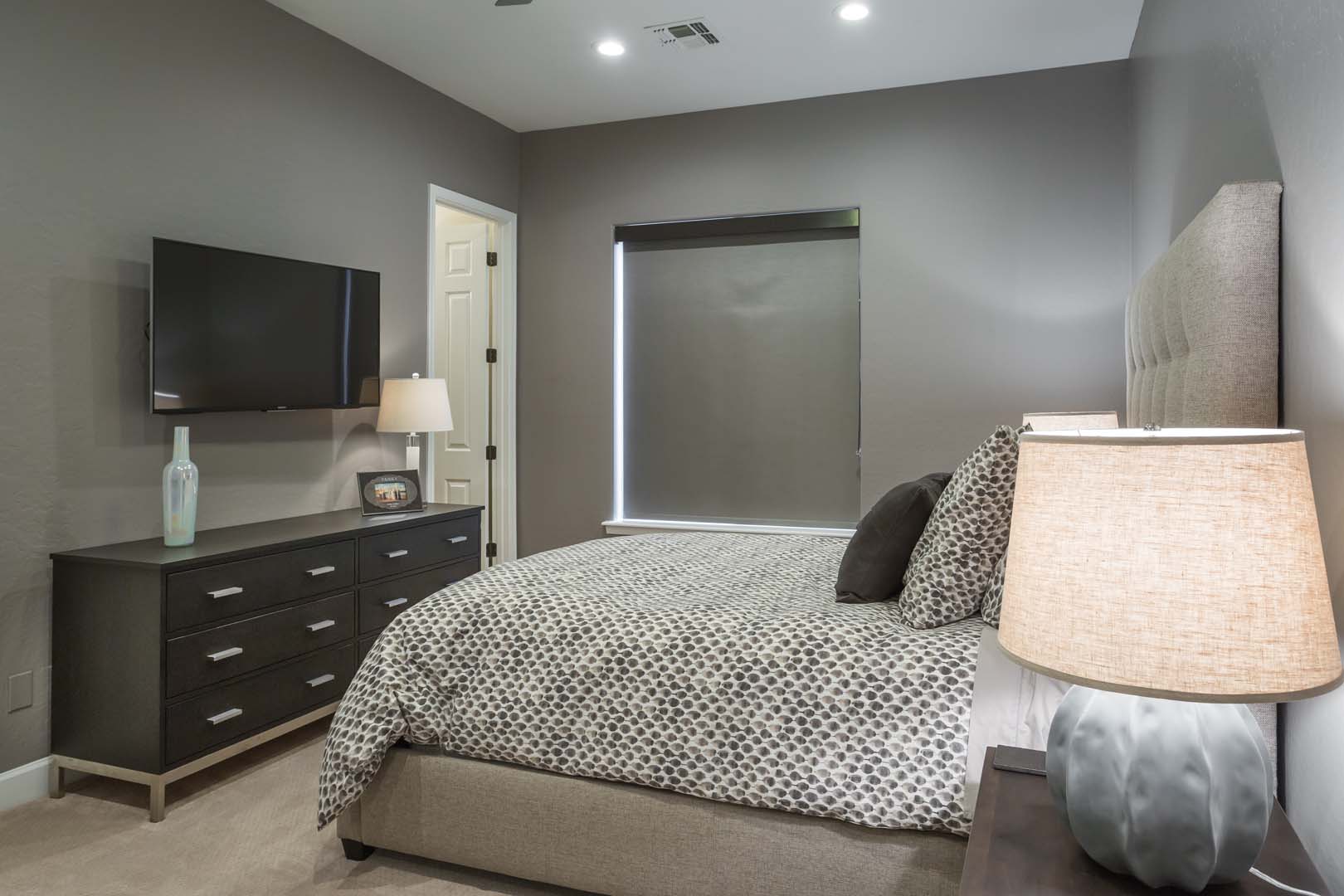 THE PERFECT INSIDE OUT CONTEMPORARY Ocotillo, Chandler Interior Design 