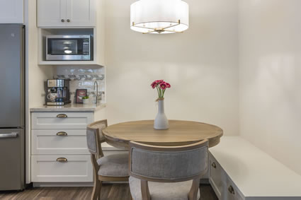 Mesa Cottage Style Kitchen Remodel Design