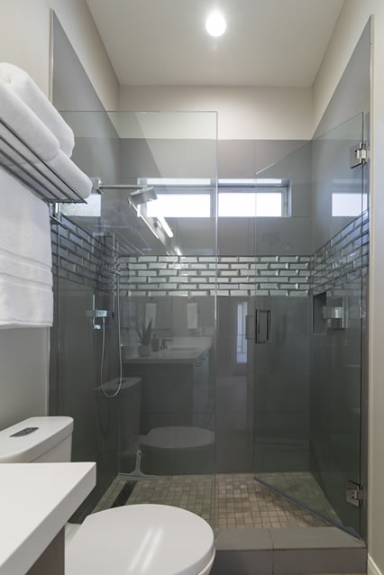 Scottsdale Contemporary Bathroom