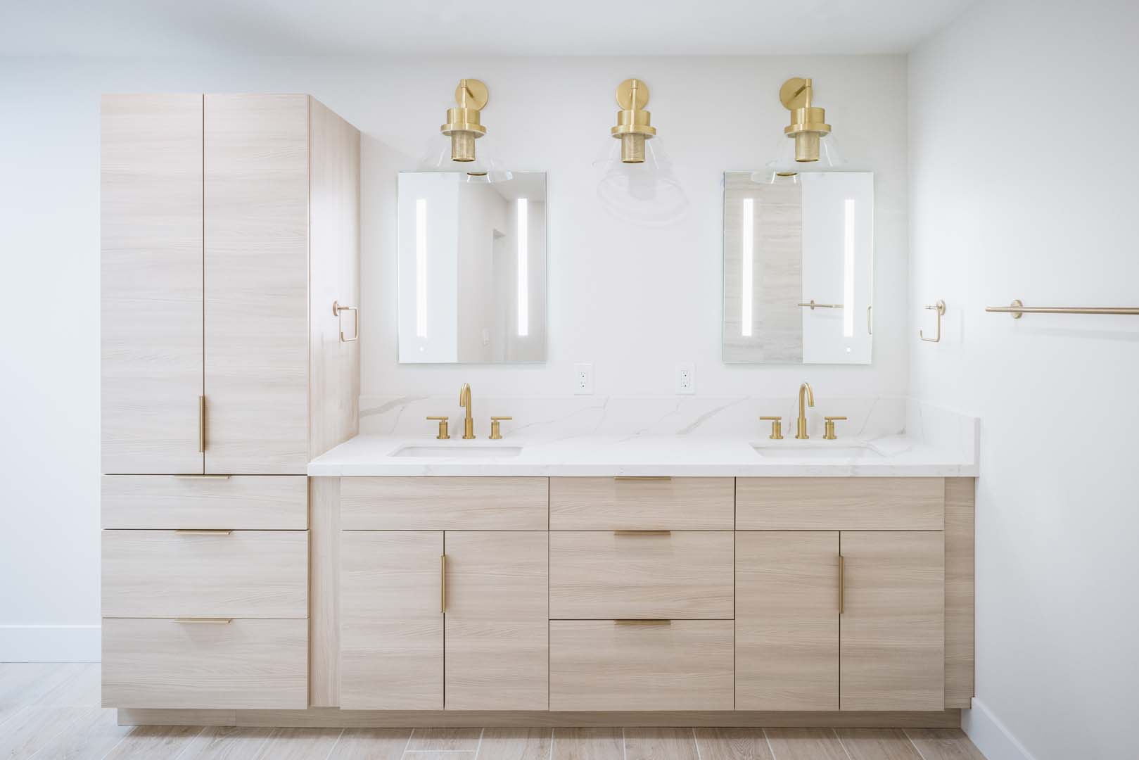 YES, SO MODERN North Phoenix Interior Design 